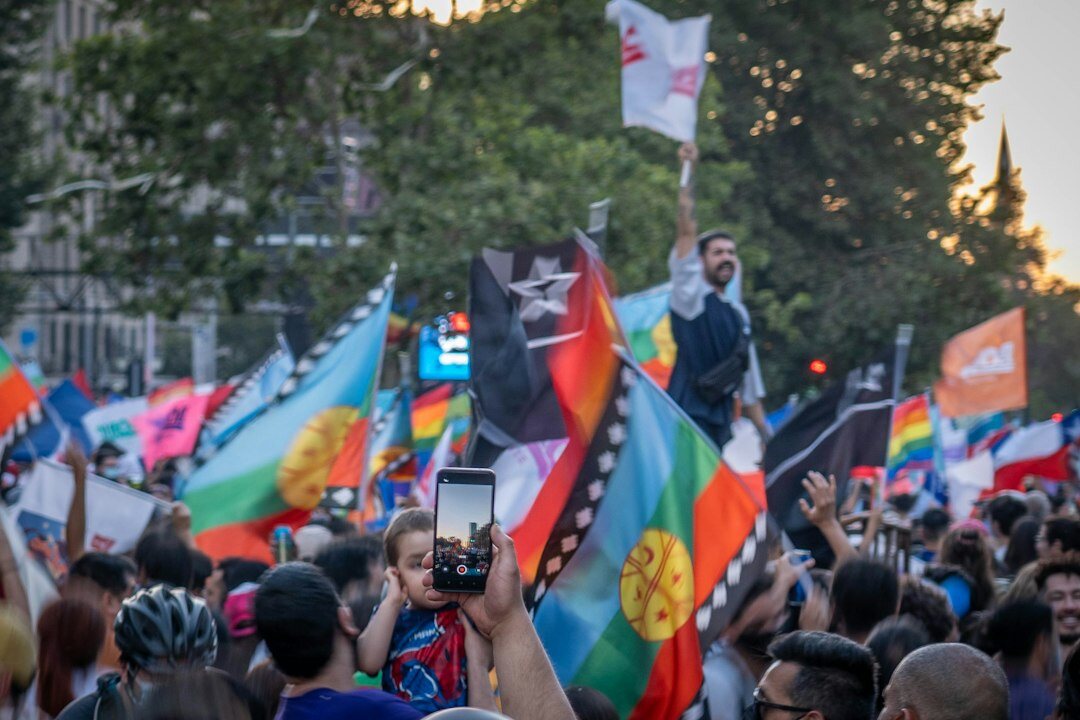 chilean people gathering